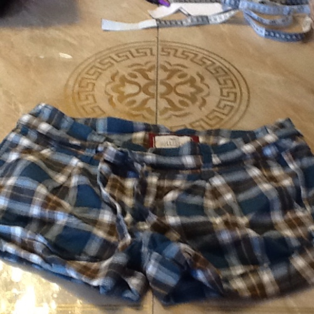 HOLLISTER  shorts
